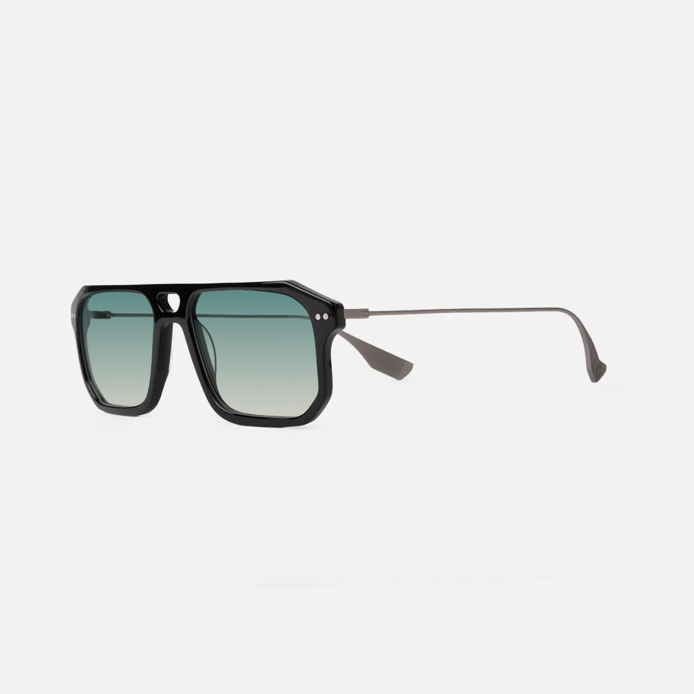 Raywar Black & Silver SG