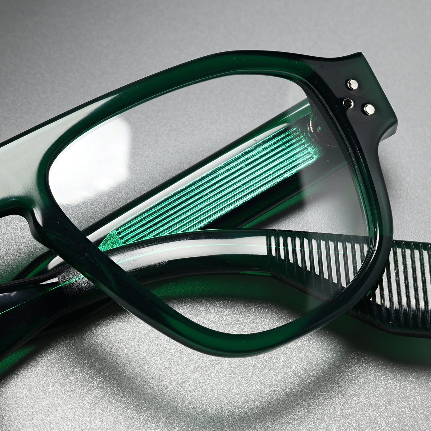 Akhal Emerald Green