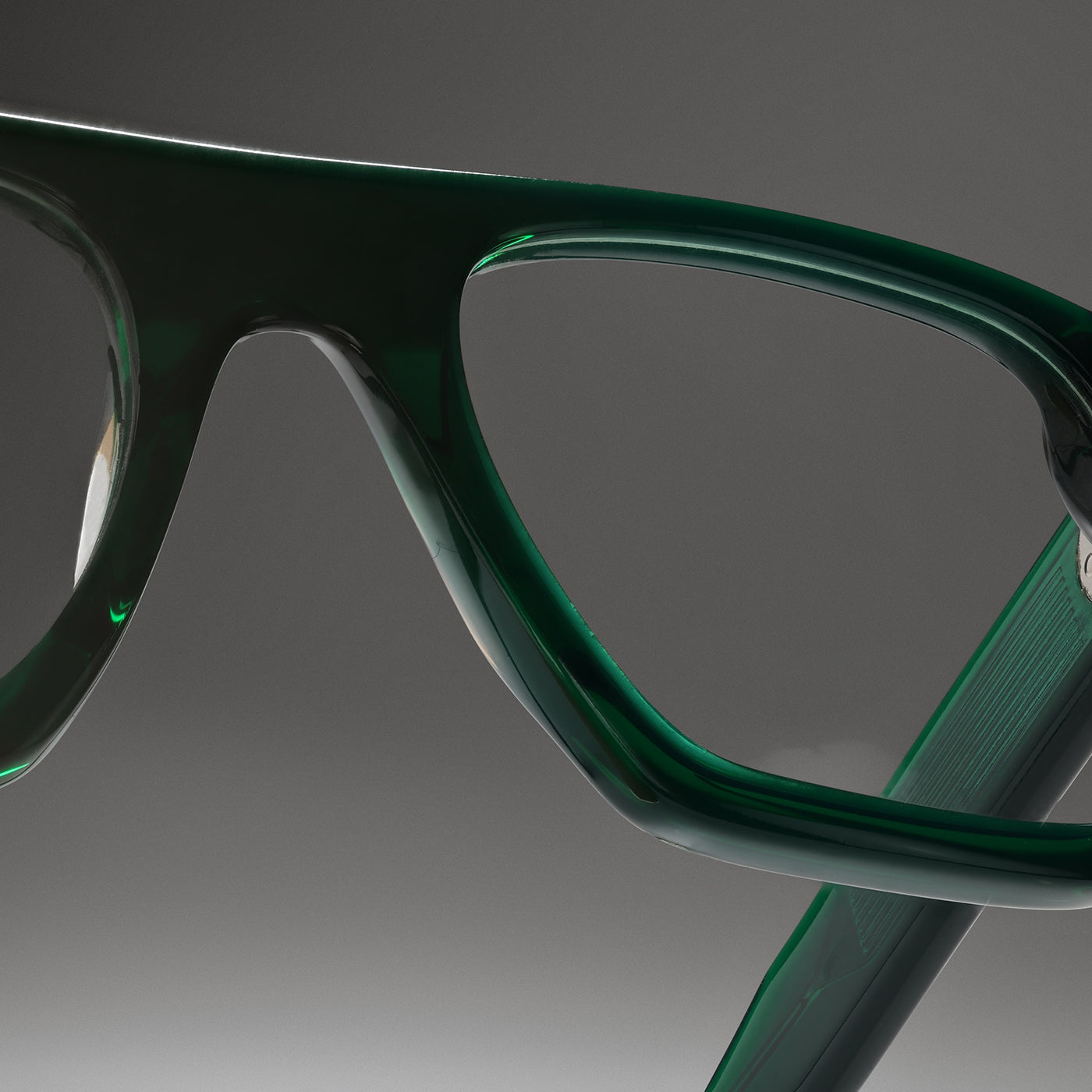Suri Emerald Green