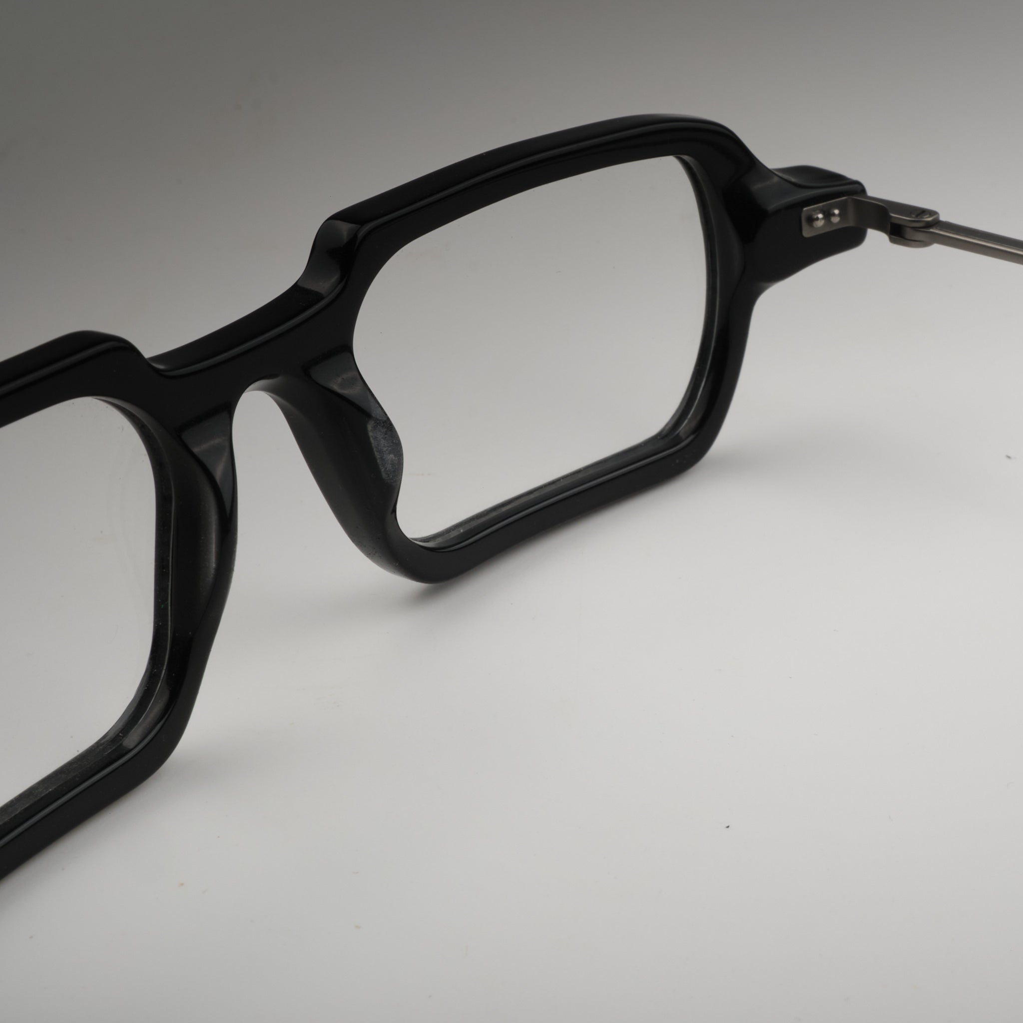 Origin black