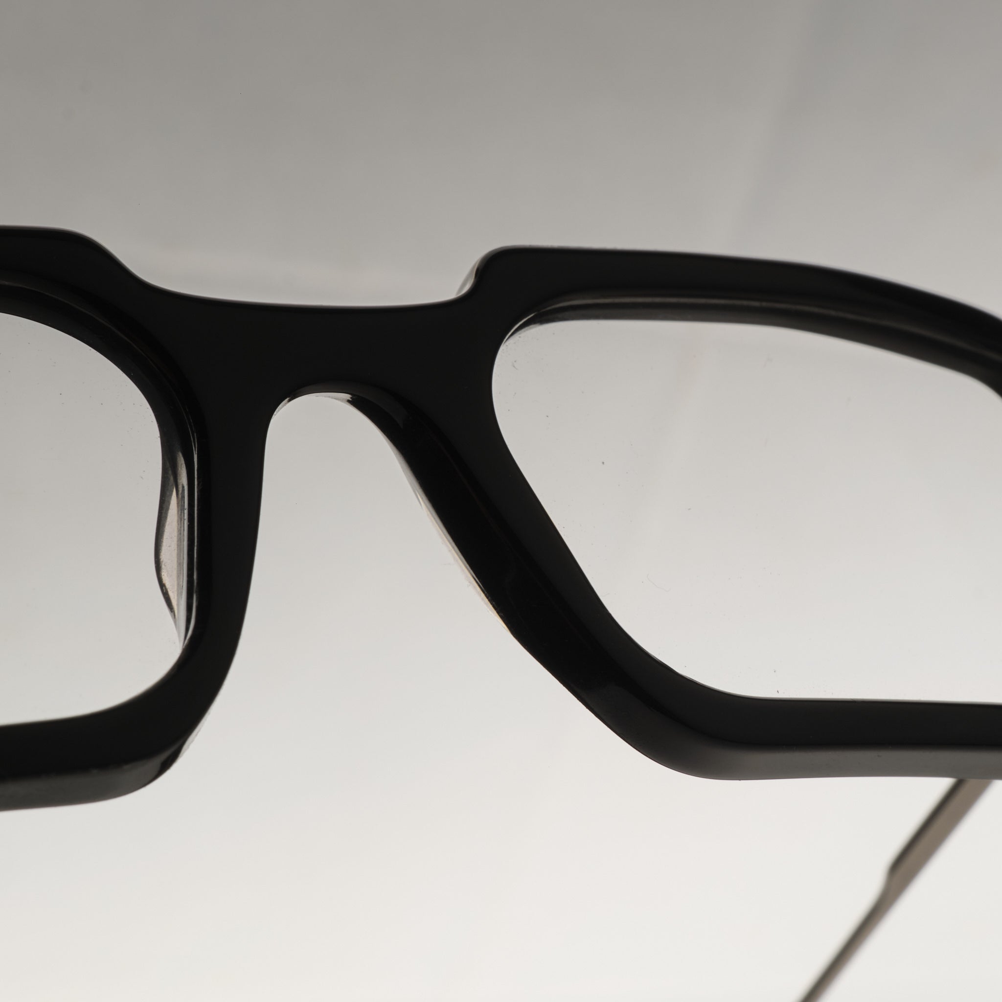 Origin black