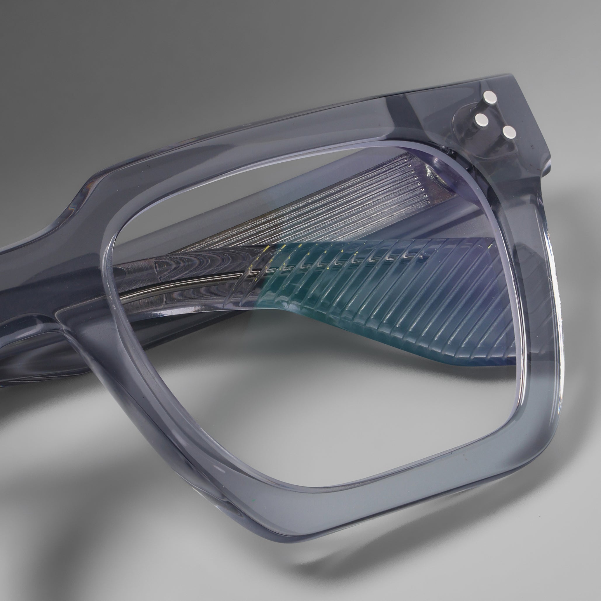 Starke Gray SG