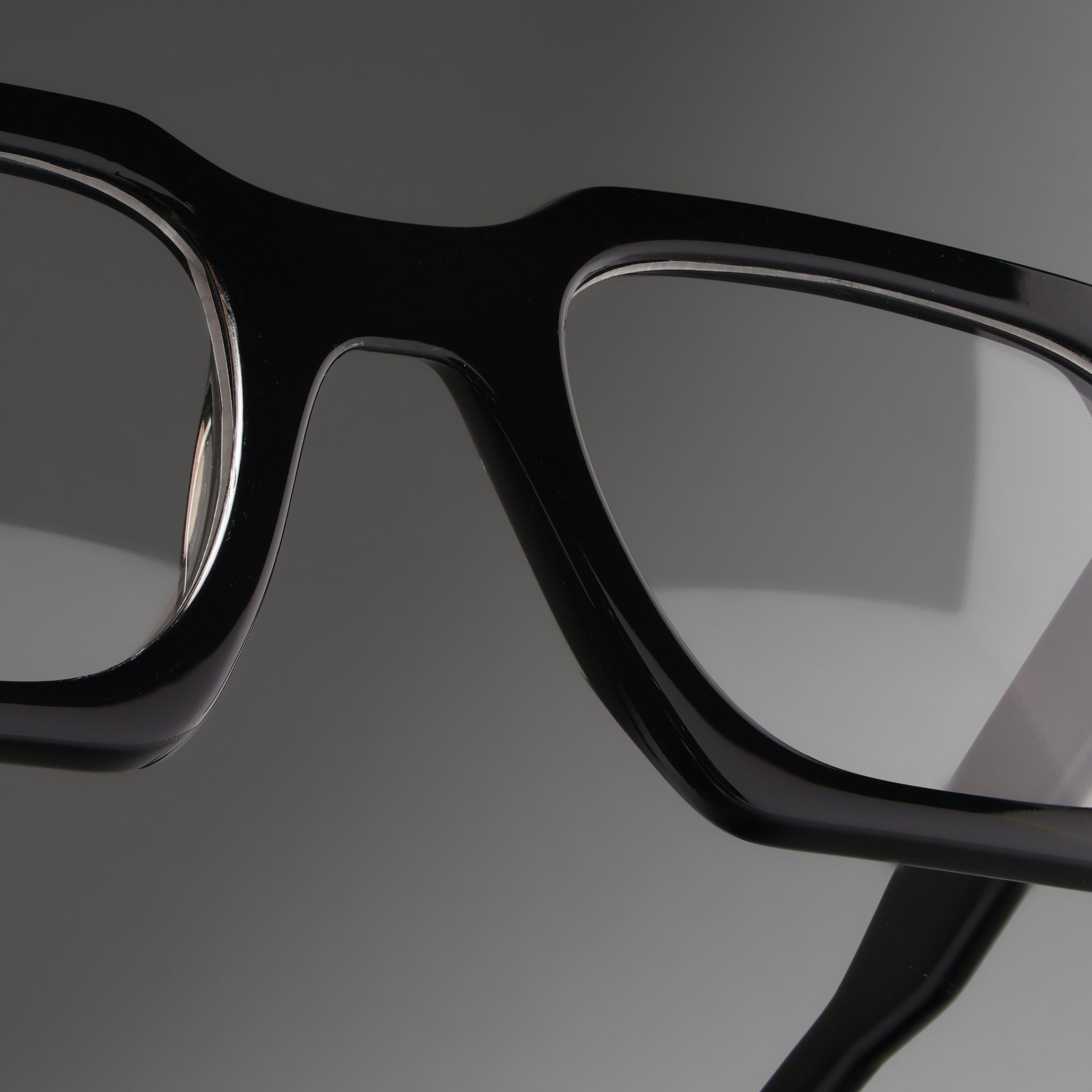 Starke Black