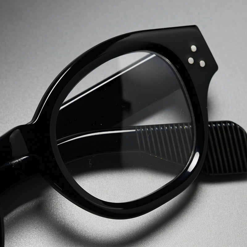 Unjaqd Black