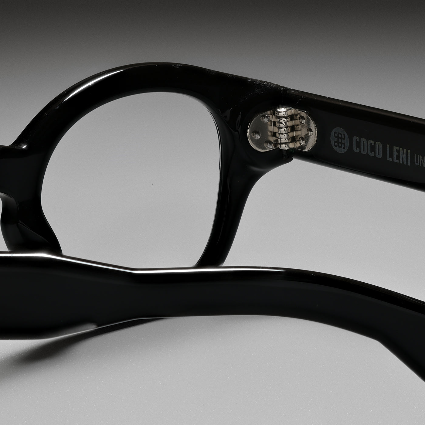 Unjaqd Black SG
