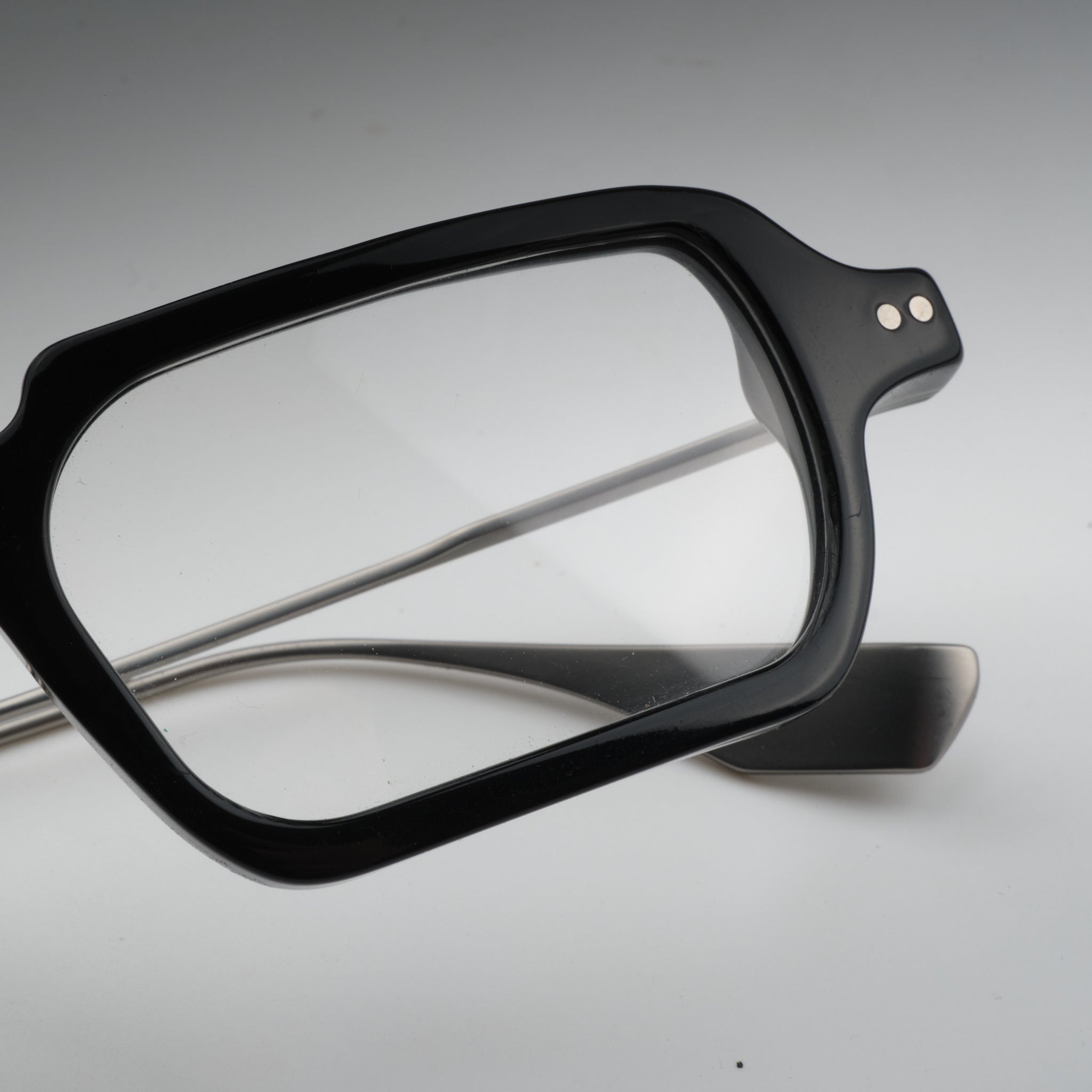 Origin black