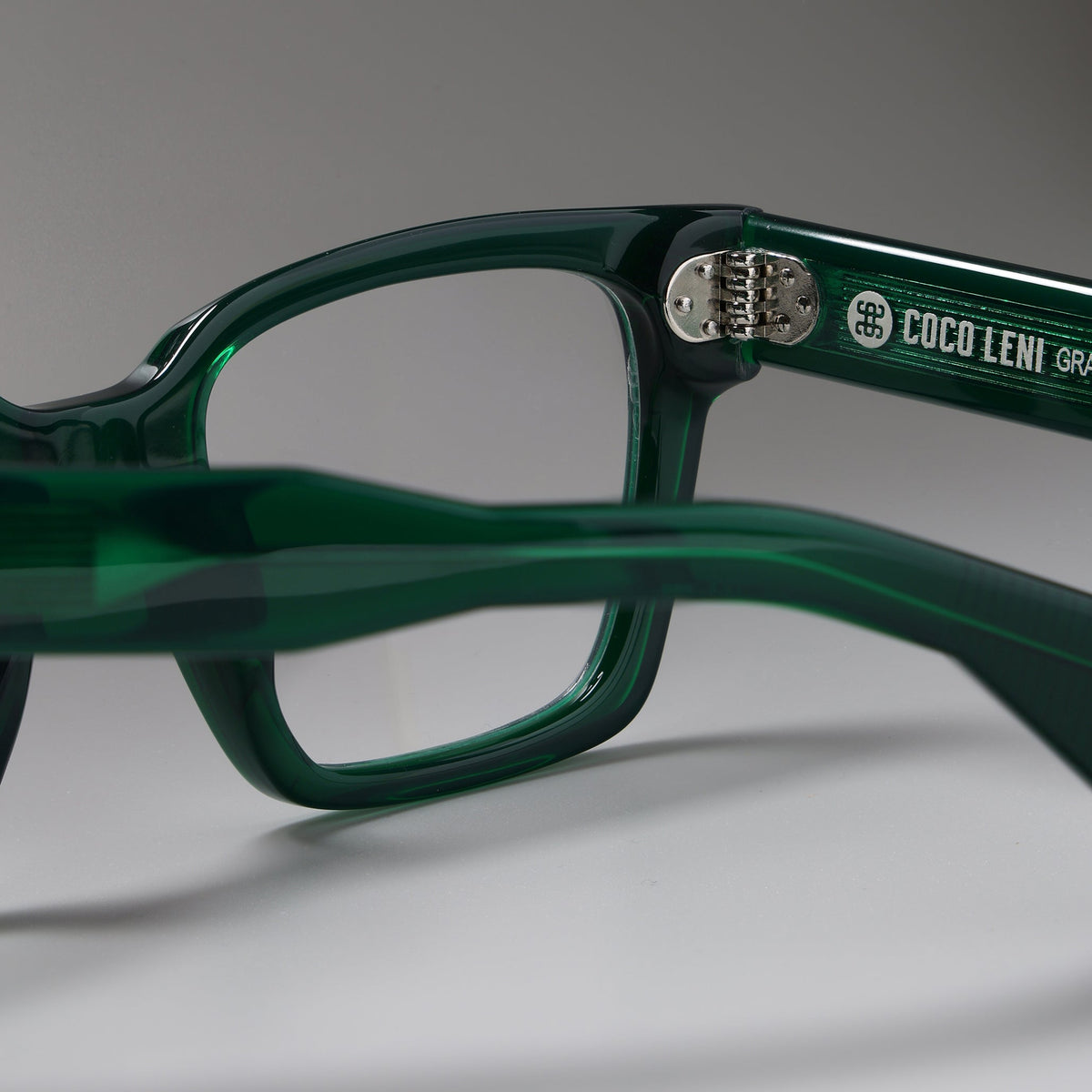 Grand Emerald Green