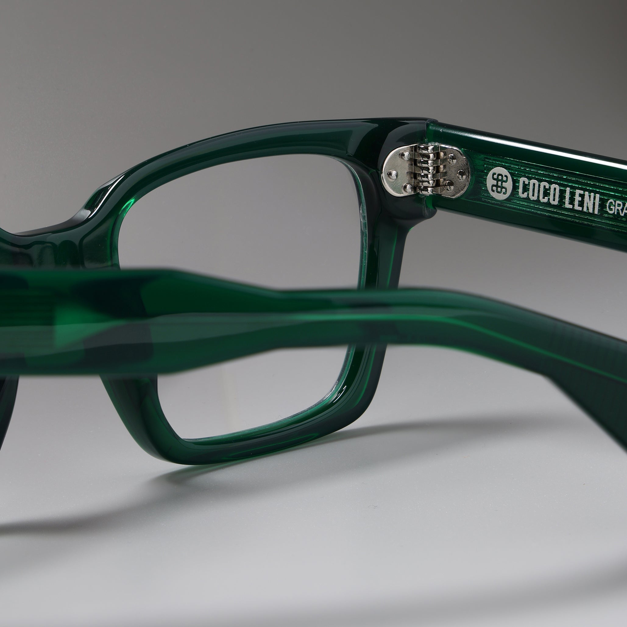 Grand Emerald Green