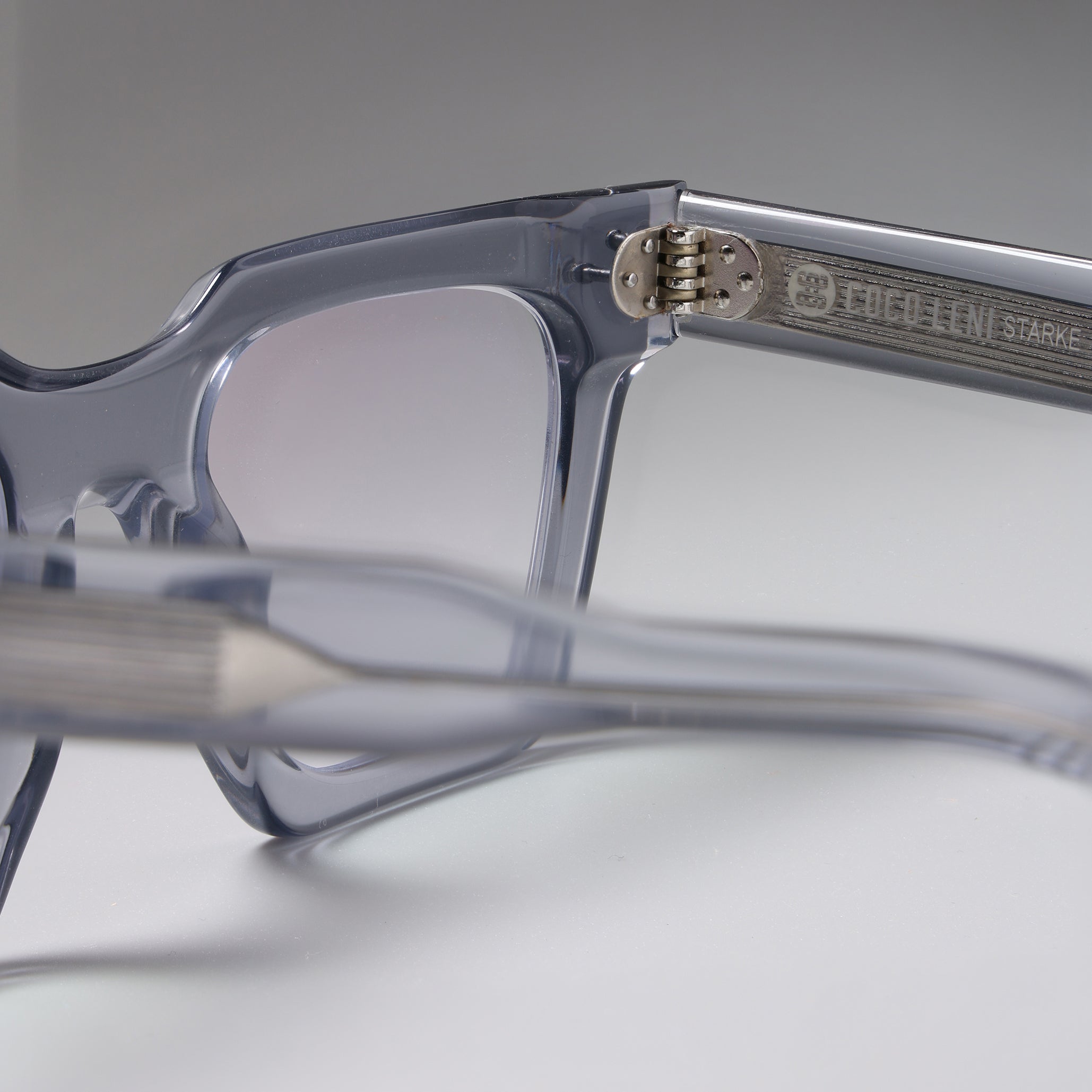Starke Gray SG
