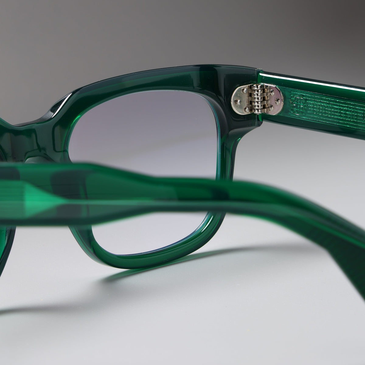 Marken Emerald Matt Green