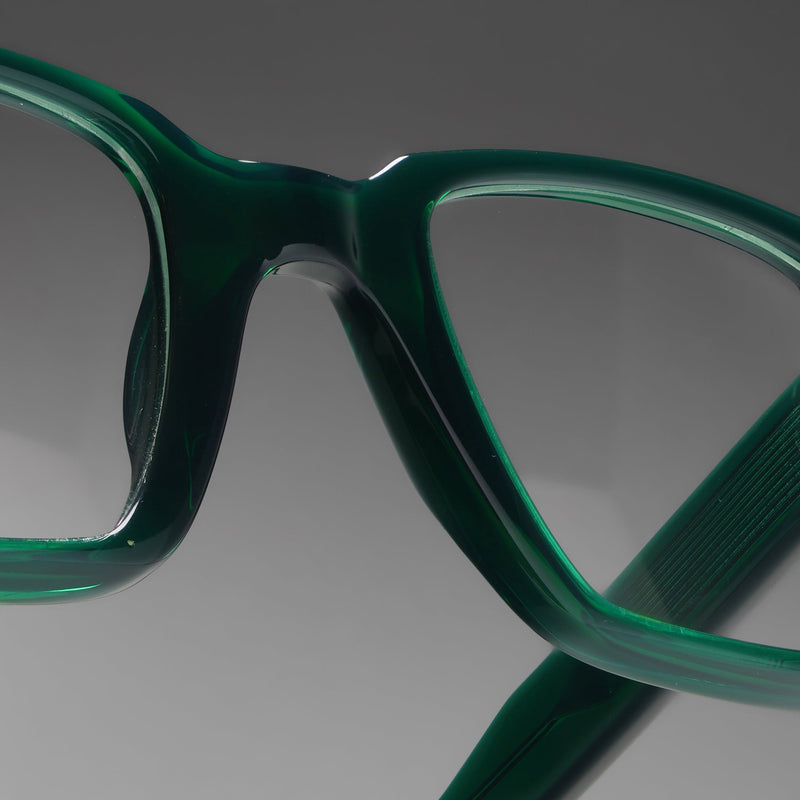 Grand Emerald Green