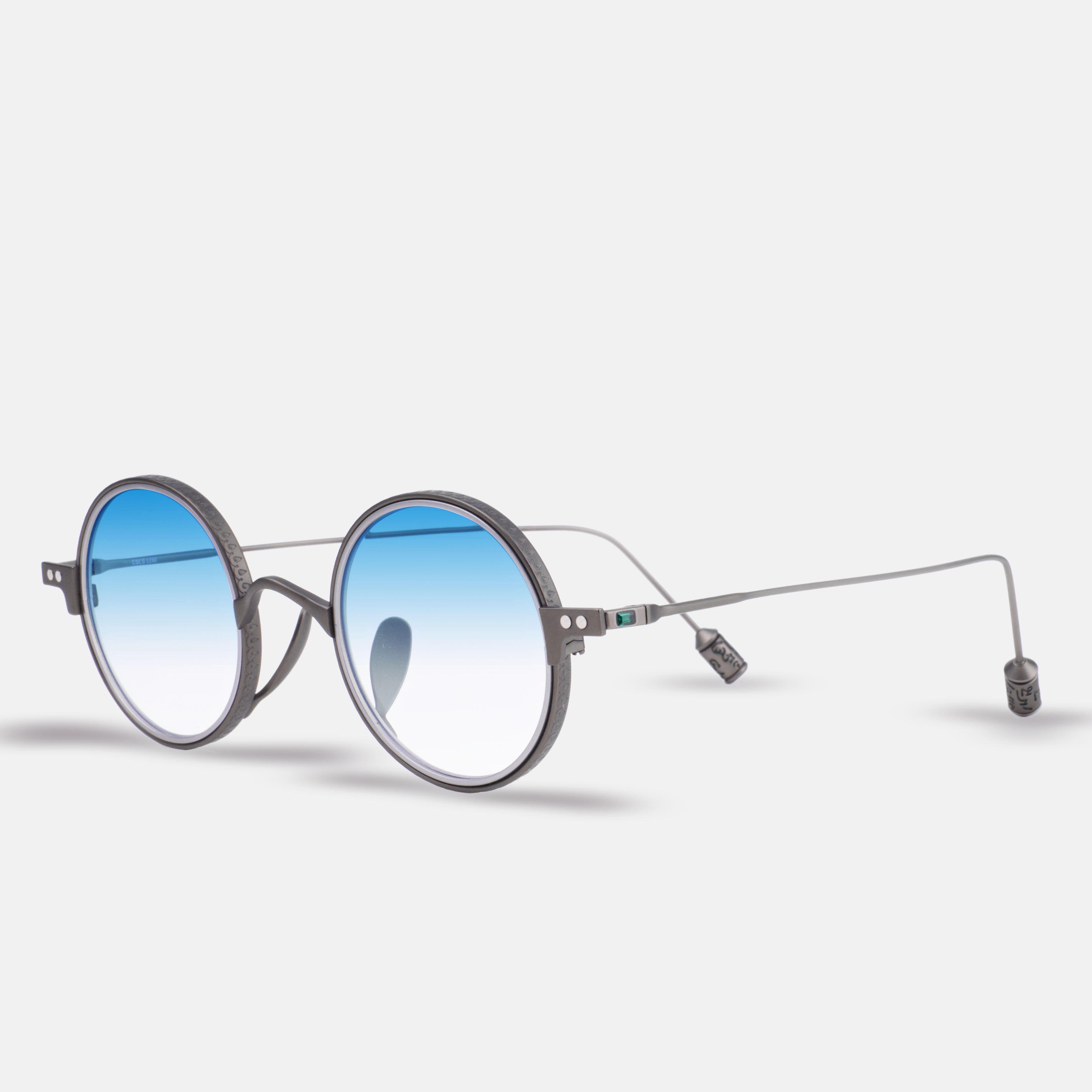 Lumir Gunmetal Ladakh Edition With Clipon